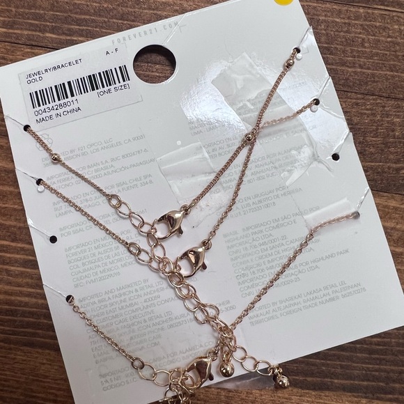 FWP Forever 21 Set of 3 gold bracelets - Picture 2 of 2